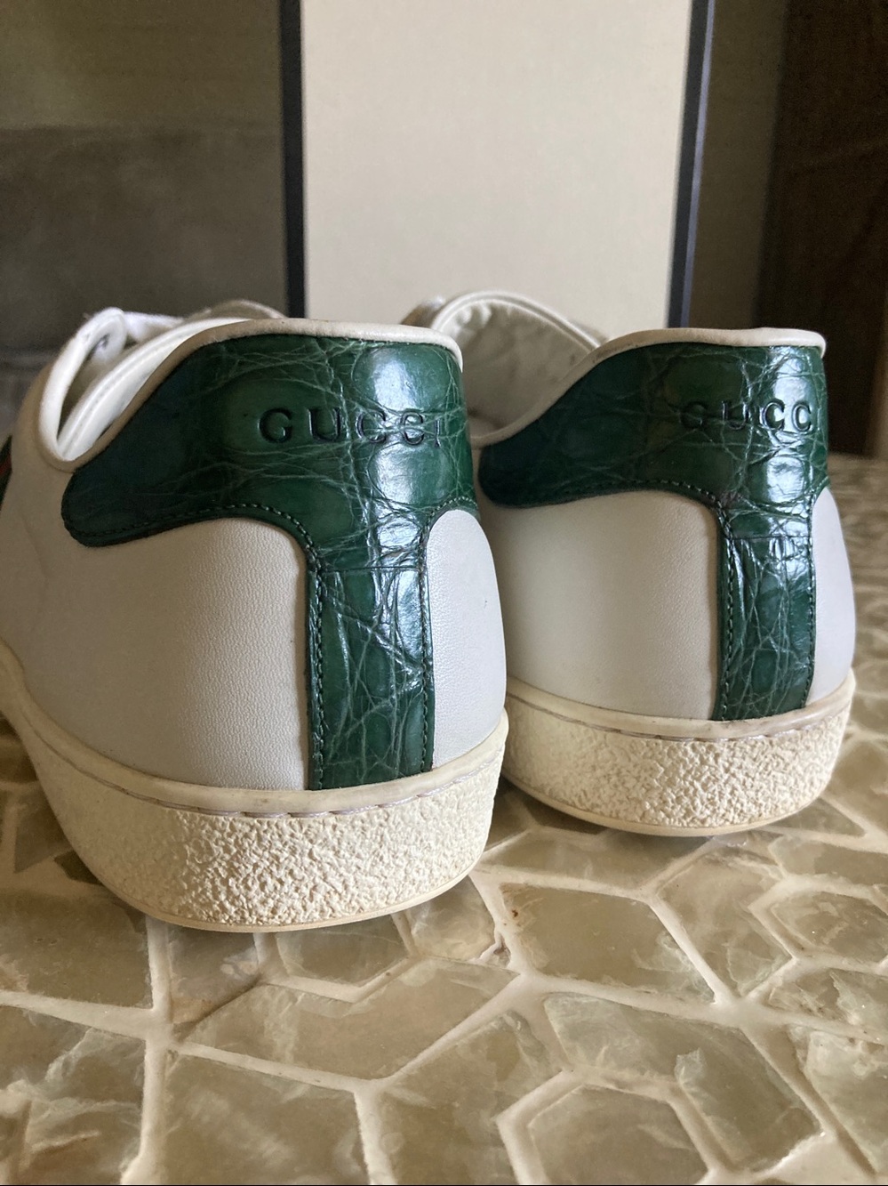 Gucci Men’s Ace Leather Web Low-Top Sneakers (9.5) - Picture 7 of 13